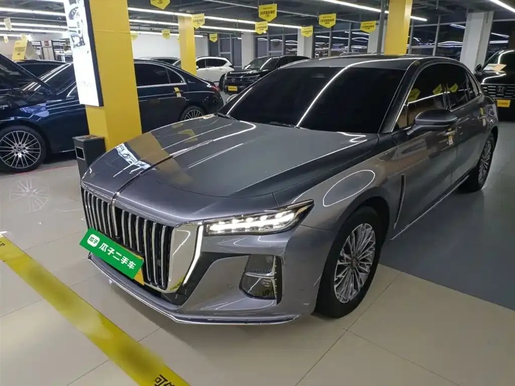 Hongqi H5 — фото 2