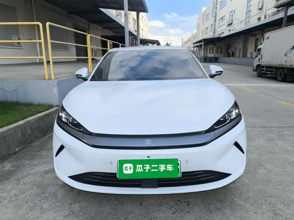 BYD Qin L — фото 3