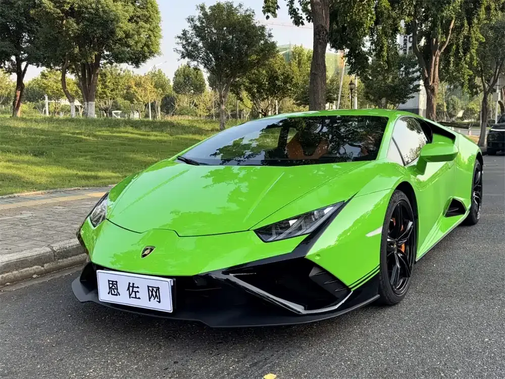 Lamborghini Huracan — фото 1