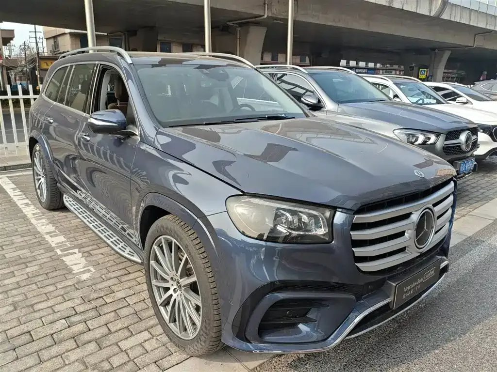 Mercedes-Benz GLS — фото 9
