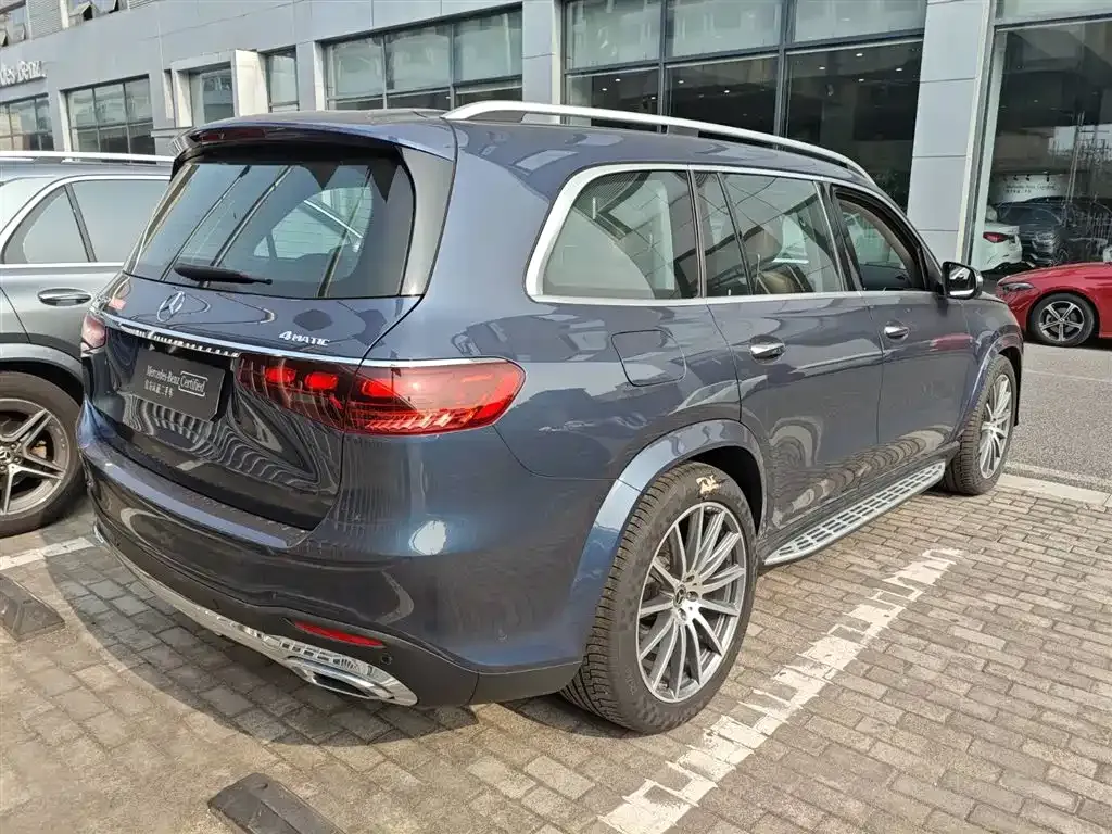 Mercedes-Benz GLS — фото 5