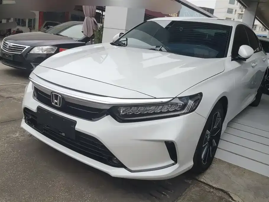 Honda Inspire — фото 1