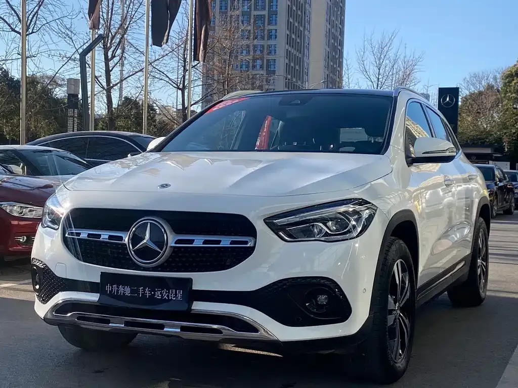 Mercedes-Benz GLA — фото 5