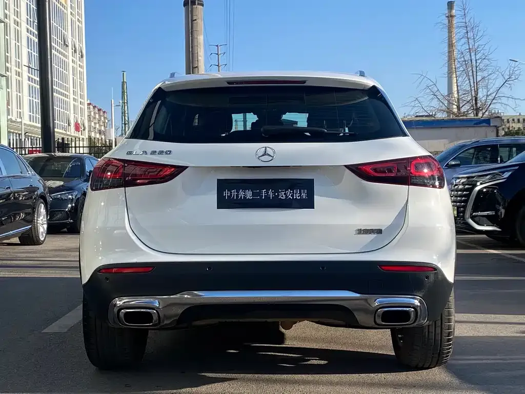 Mercedes-Benz GLA — фото 3
