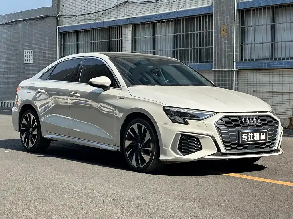 Audi A3 — фото 3