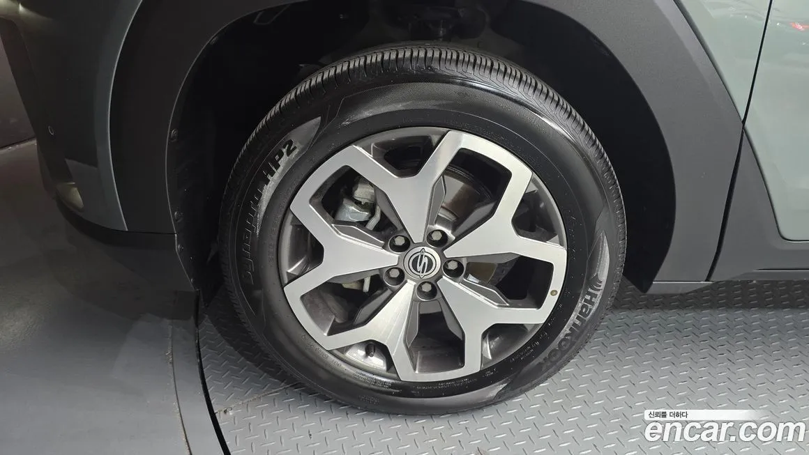 KG Mobility (Ssangyong) Torres — фото 4