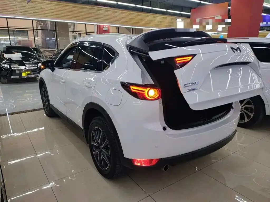 Mazda CX-5 — фото 10