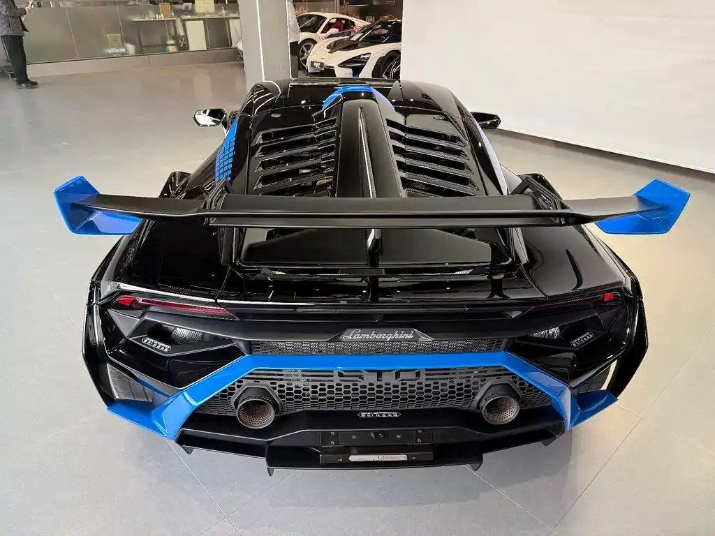 Lamborghini Huracan — фото 6