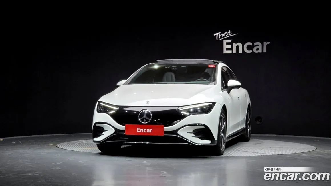 Mercedes-Benz EQE — фото 5