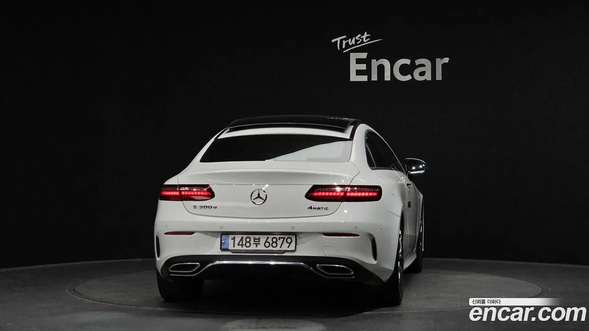 Mercedes-Benz E-Class — фото 4