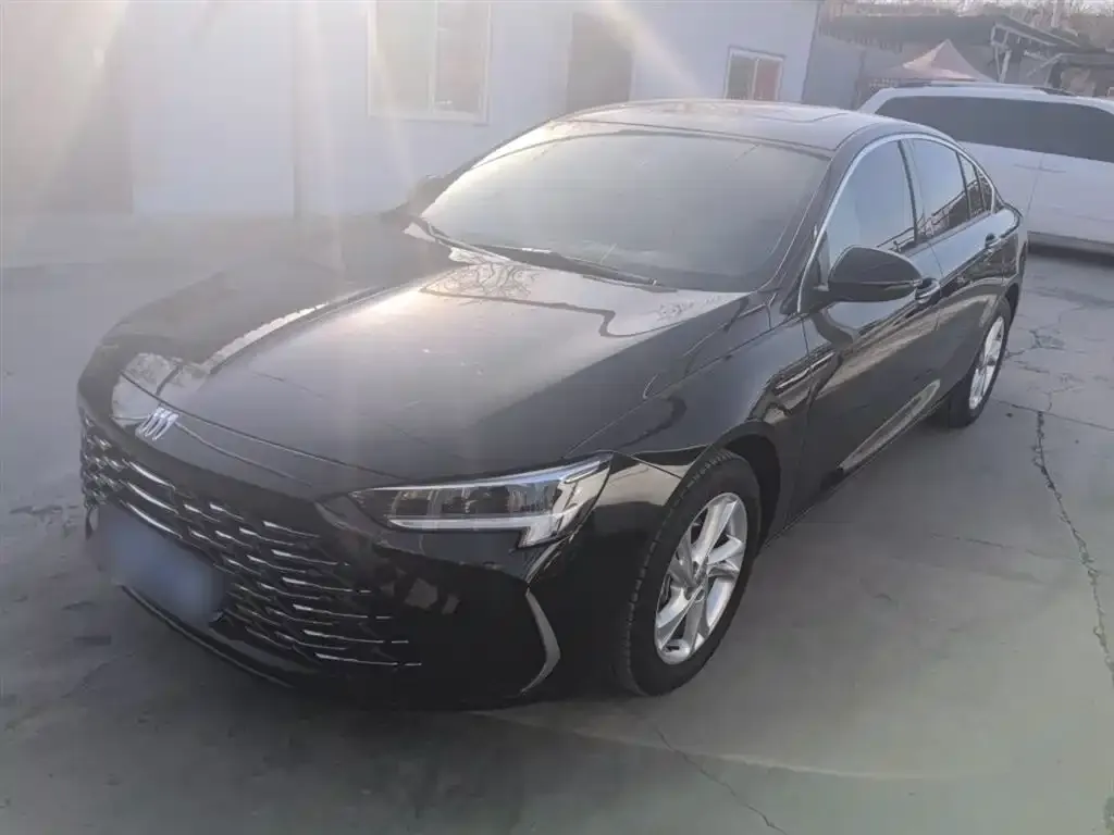 Buick Regal — фото 1