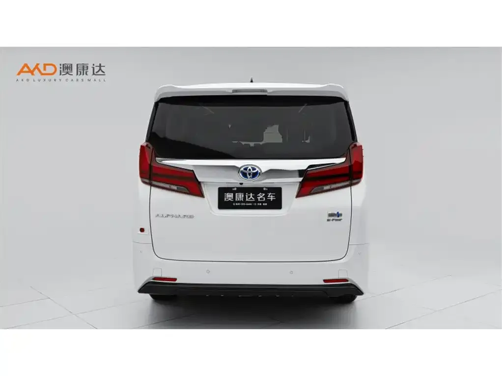 Toyota Alphard — фото 5