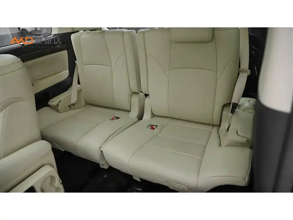 Toyota Alphard — фото 7