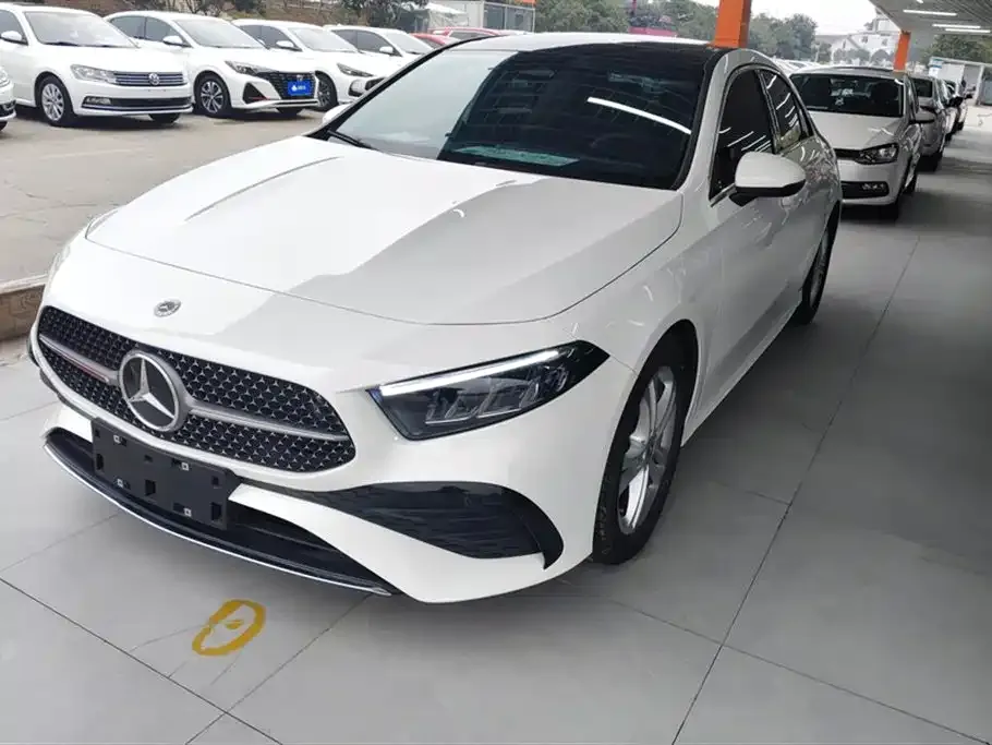 Mercedes-Benz A-Class — фото 1