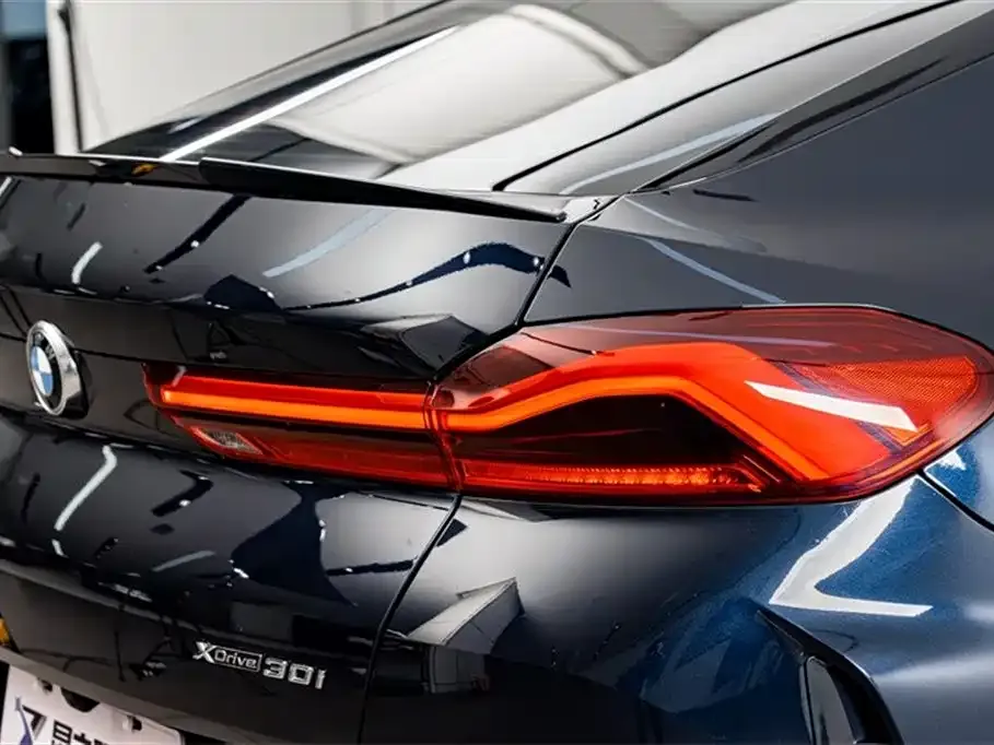 BMW X6 — фото 7