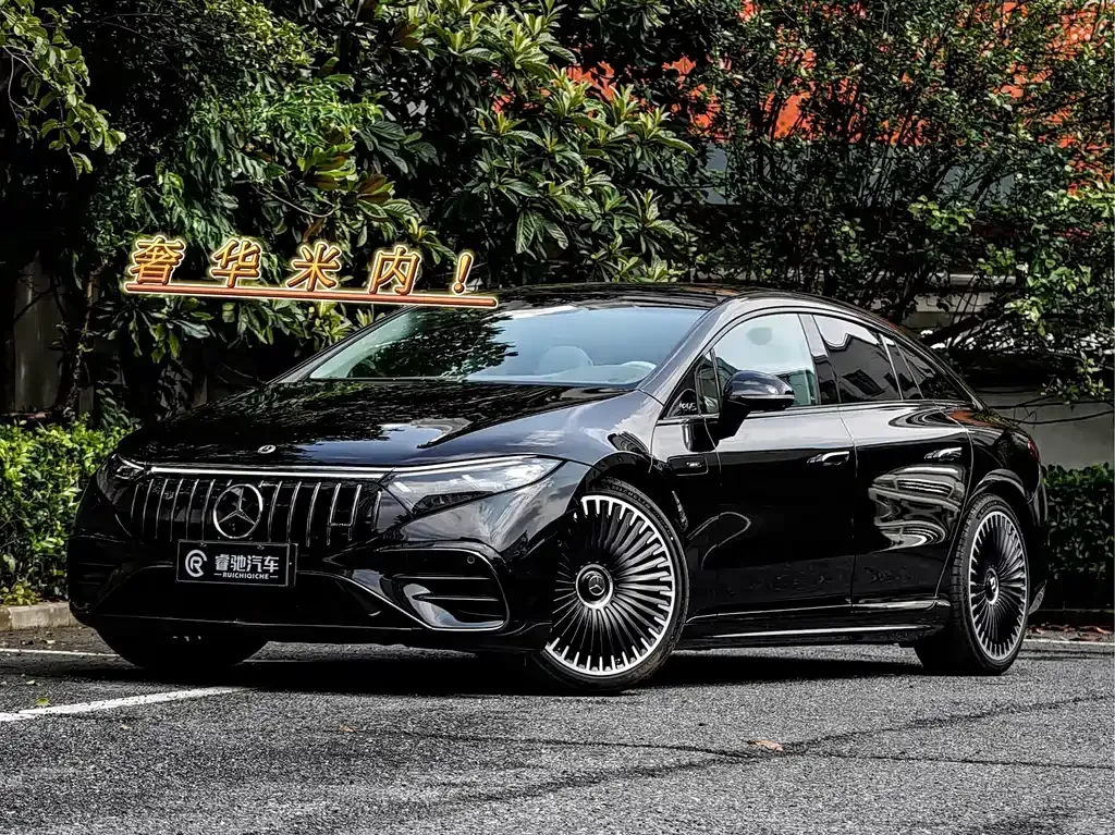Mercedes-Benz EQS AMG — фото 1
