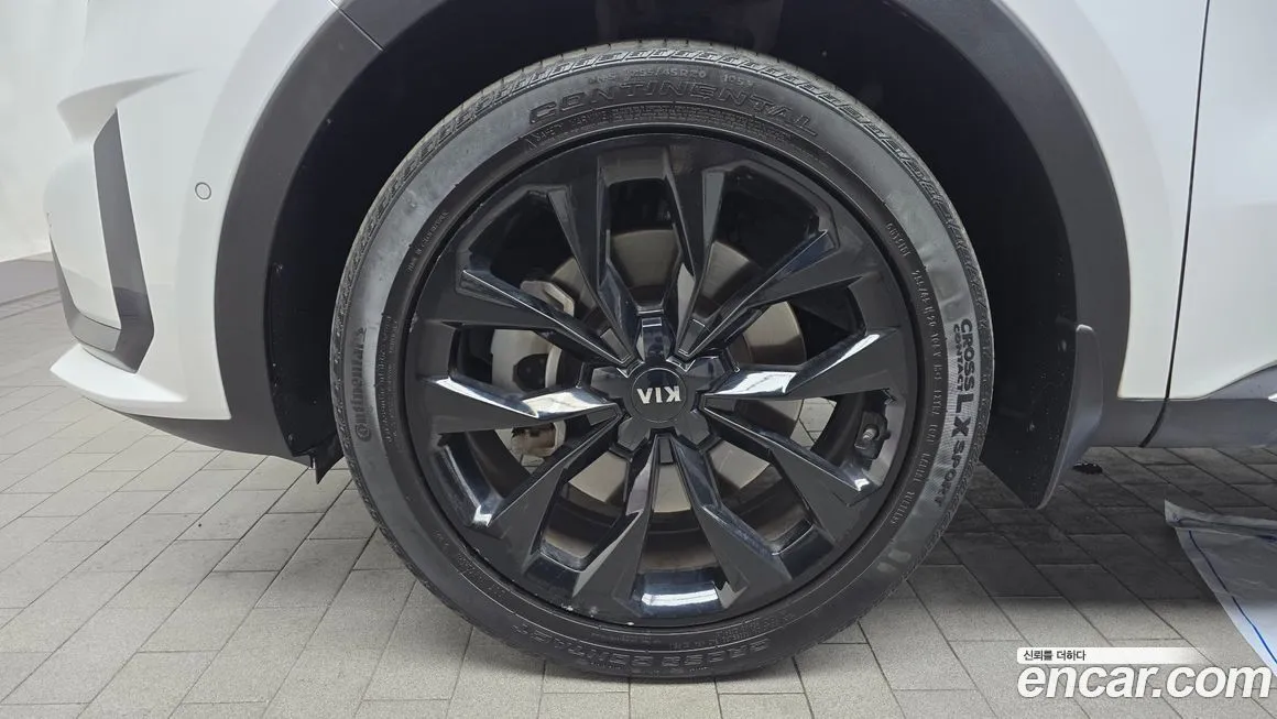 Kia Sorento — фото 7