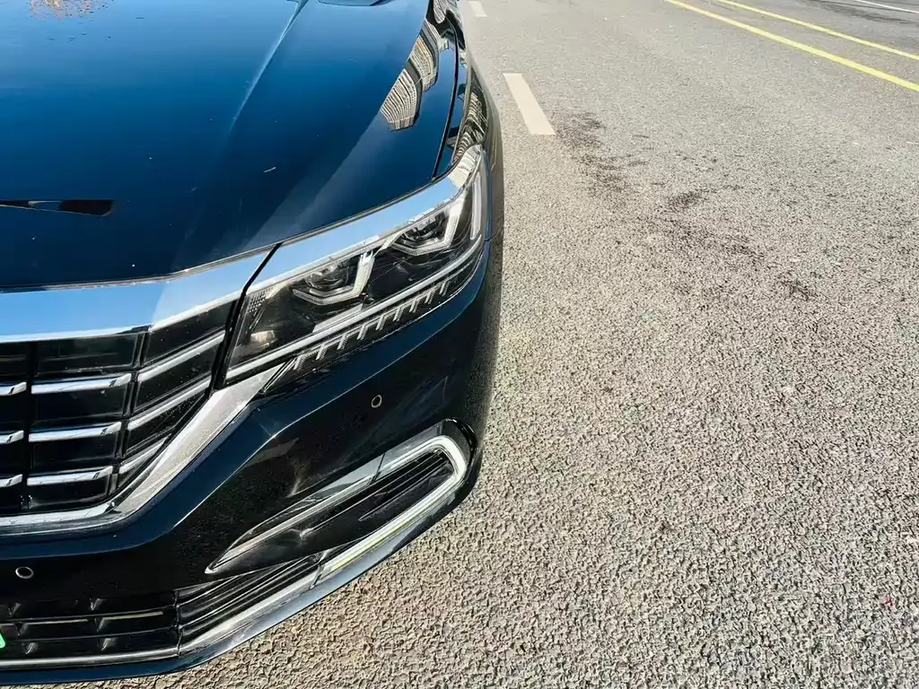 Volkswagen Passat New Energy — фото 6