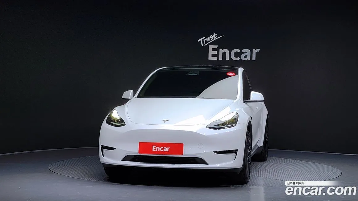 Tesla Model Y — фото 3
