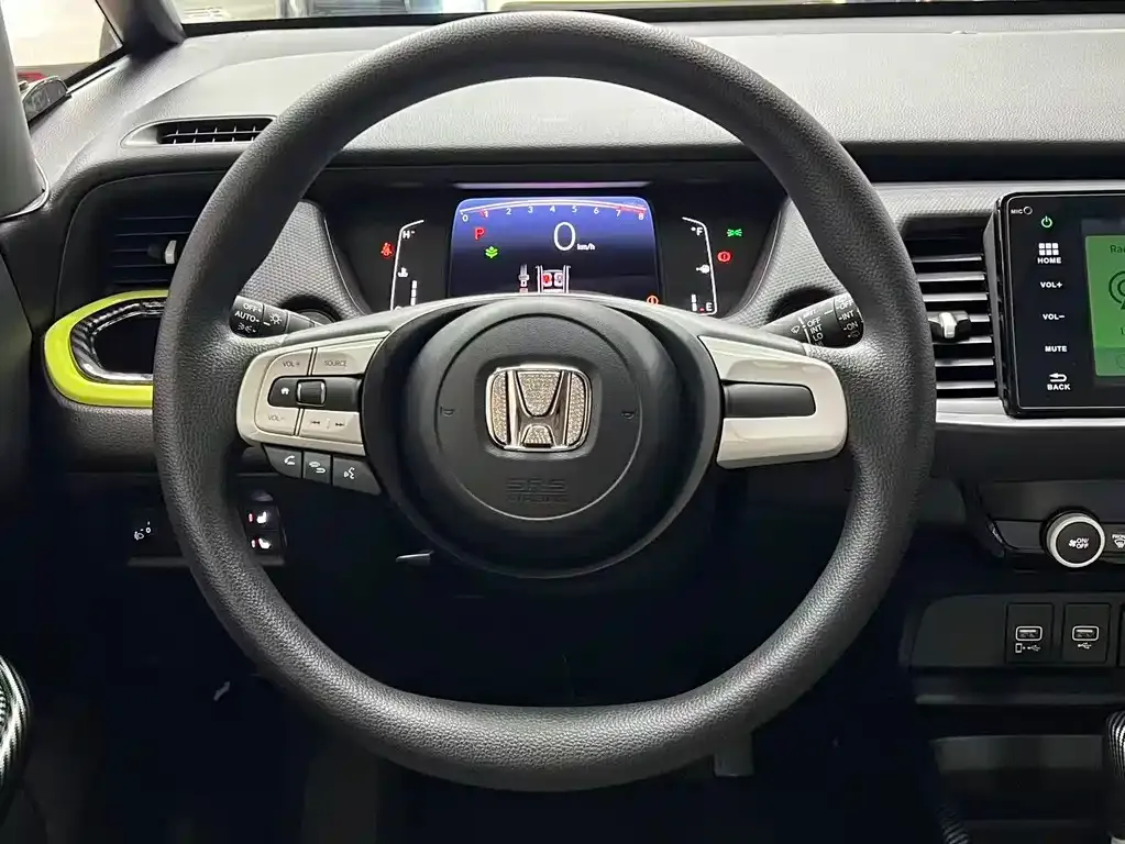 Honda Fit — фото 7