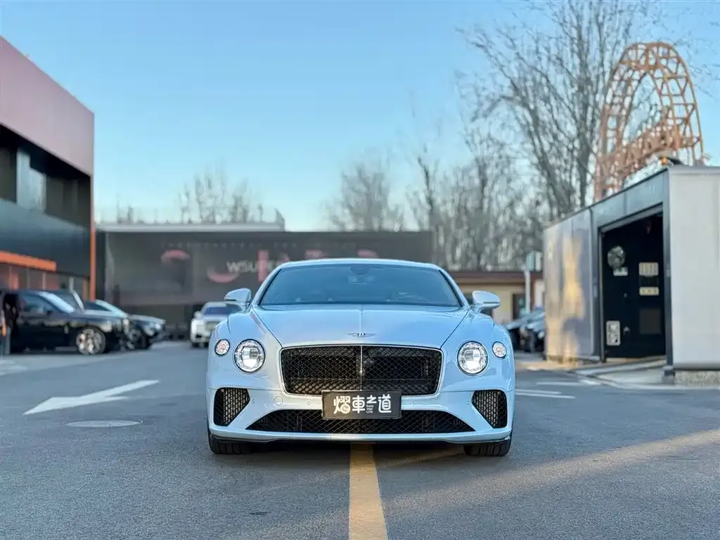 Bentley Continental — фото 9