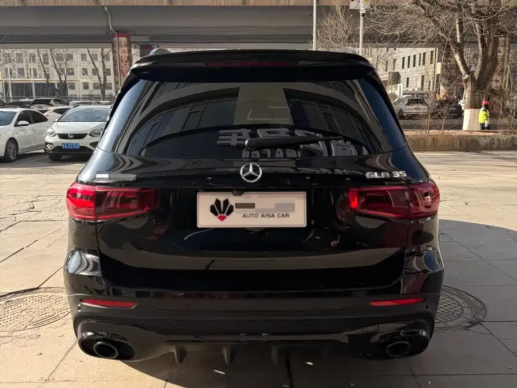 Mercedes-Benz GLB AMG — фото 2