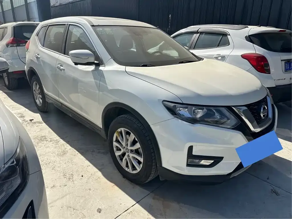 Nissan X-Trail — фото 2