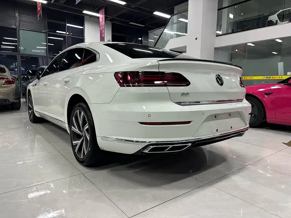 Volkswagen CC — фото 9