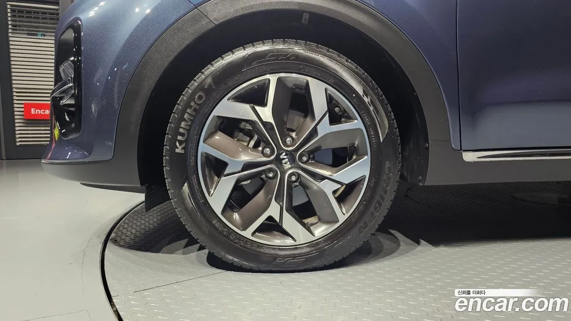 Kia Sportage — фото 5