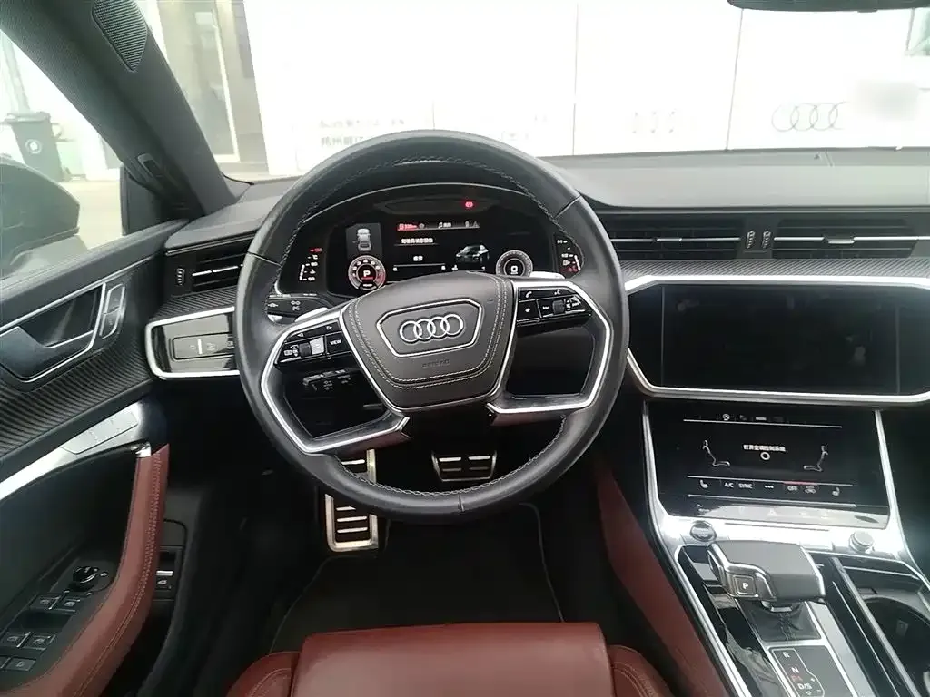 Audi A7L — фото 4