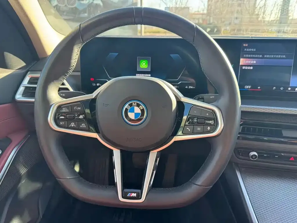 BMW i3 — фото 5