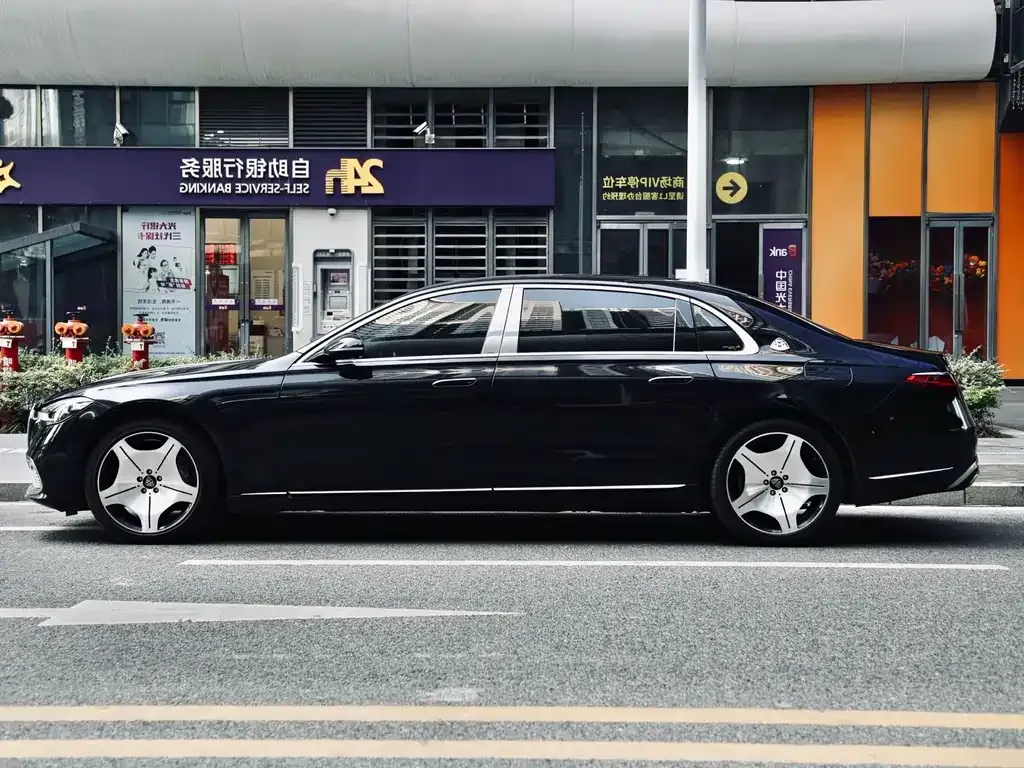Mercedes-Benz S-Class — фото 6