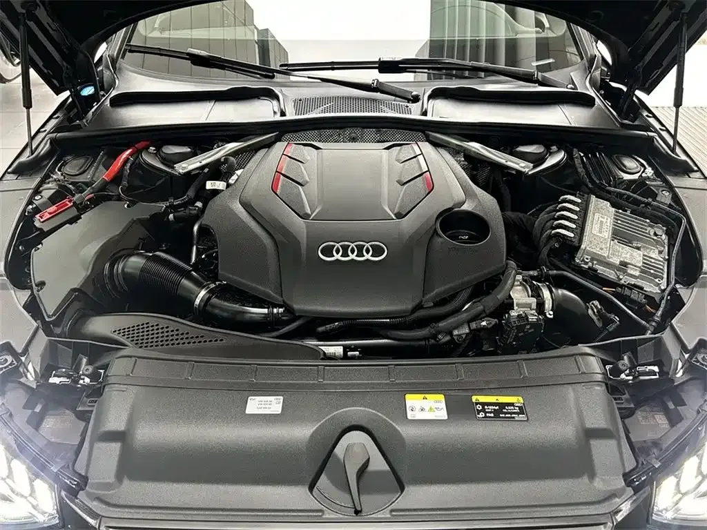 Audi S4 — фото 8