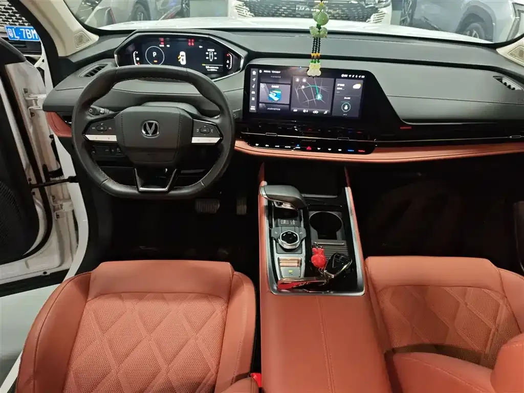 Changan CS55PLUS — фото 10