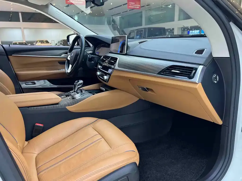 BMW 6 Series GT — фото 2
