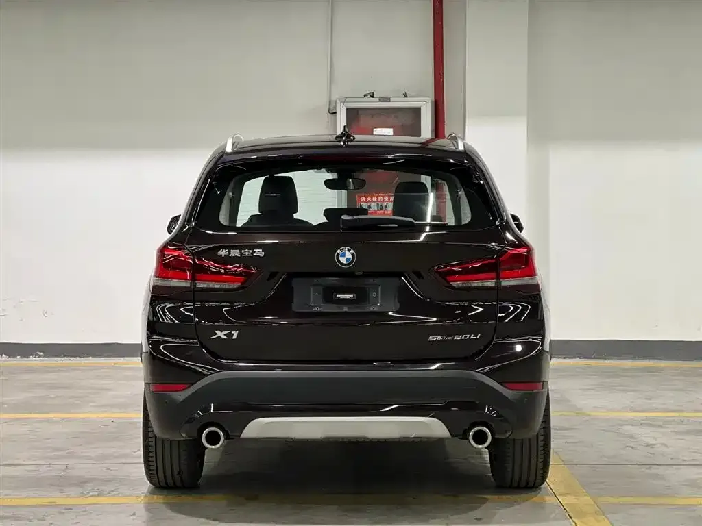BMW X1 — фото 3