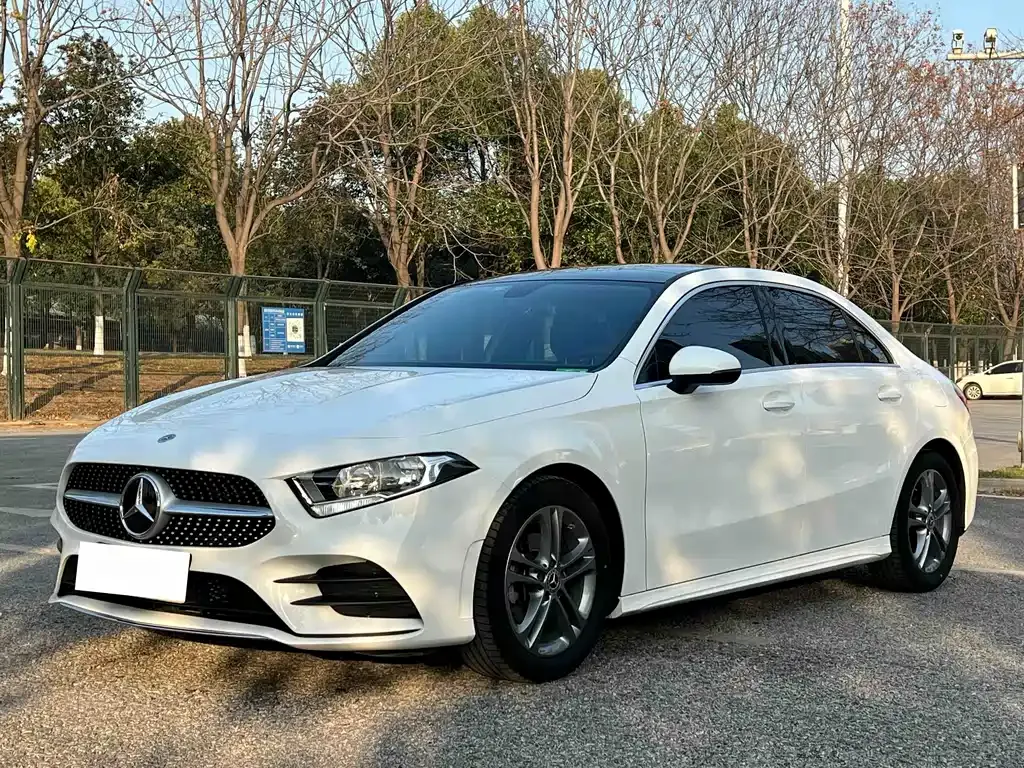 Mercedes-Benz A-Class — фото 1