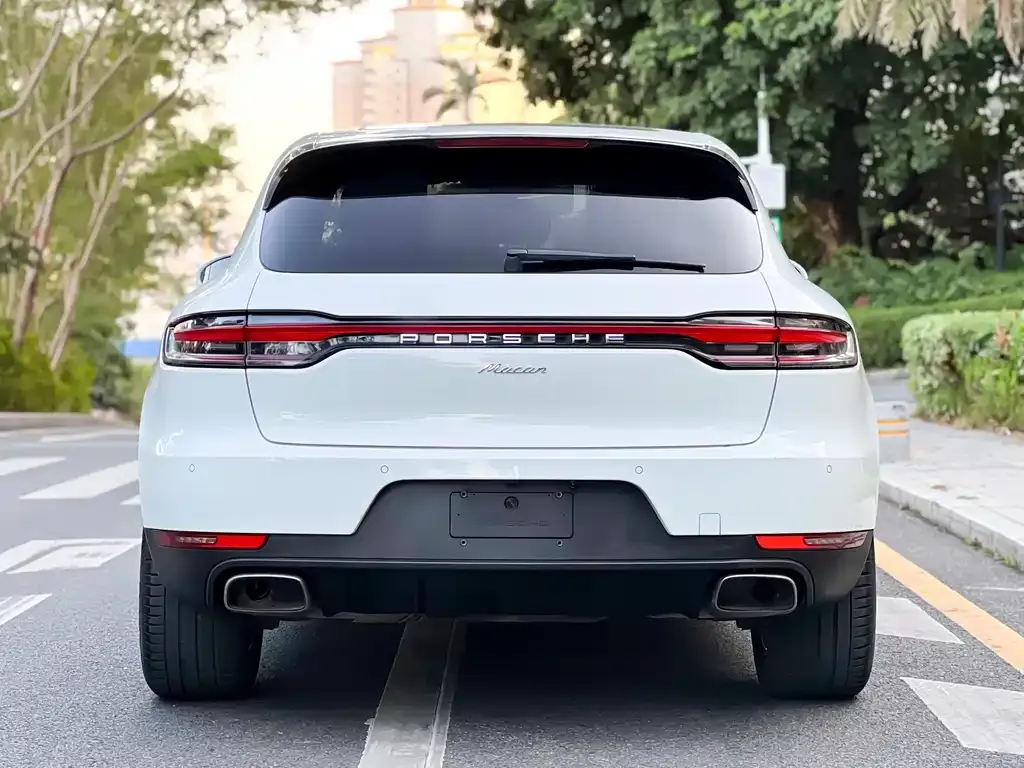 Porsche Macan — фото 3