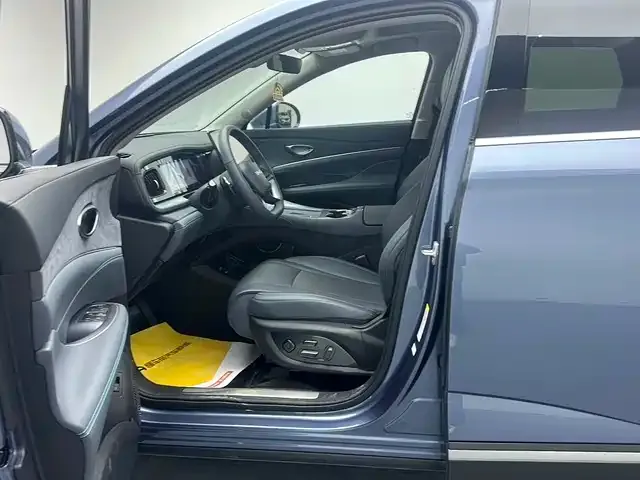 BYD Hiace 07 DM-i — фото 4