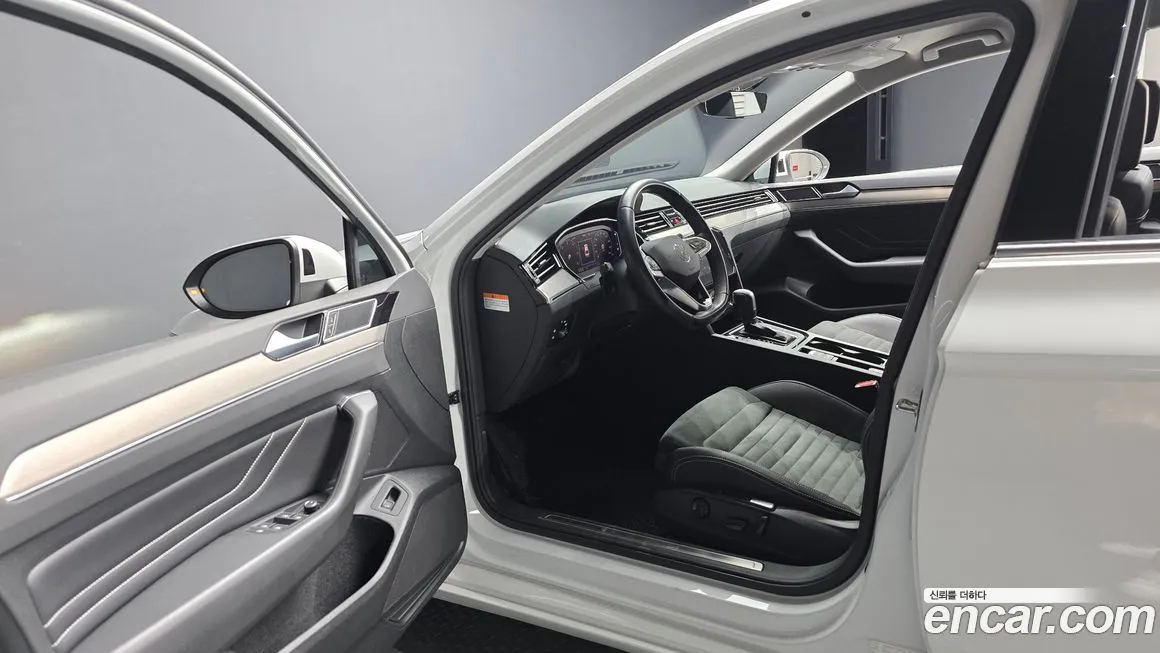 Volkswagen Passat — фото 9