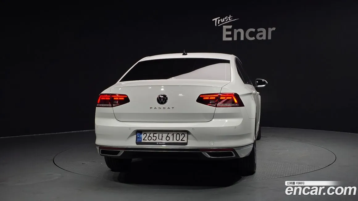 Volkswagen Passat — фото 5