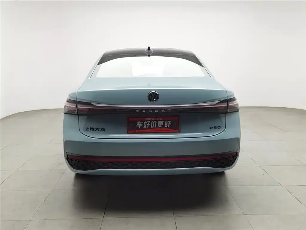 Volkswagen Passat — фото 4