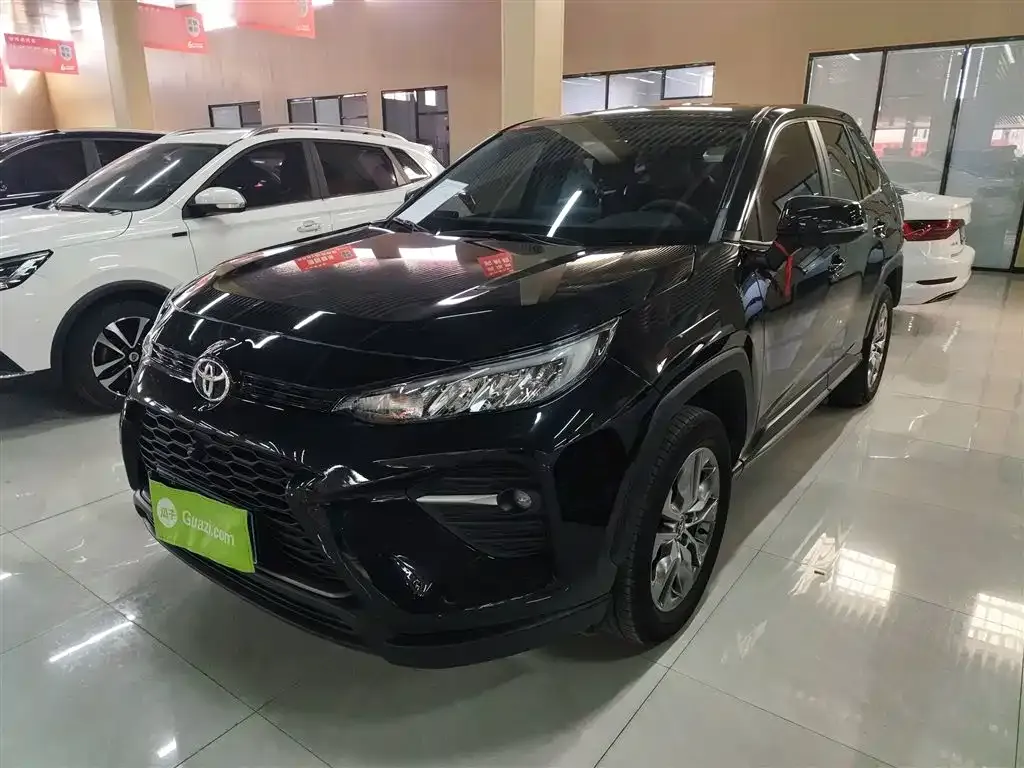 Toyota Wildlander — фото 1