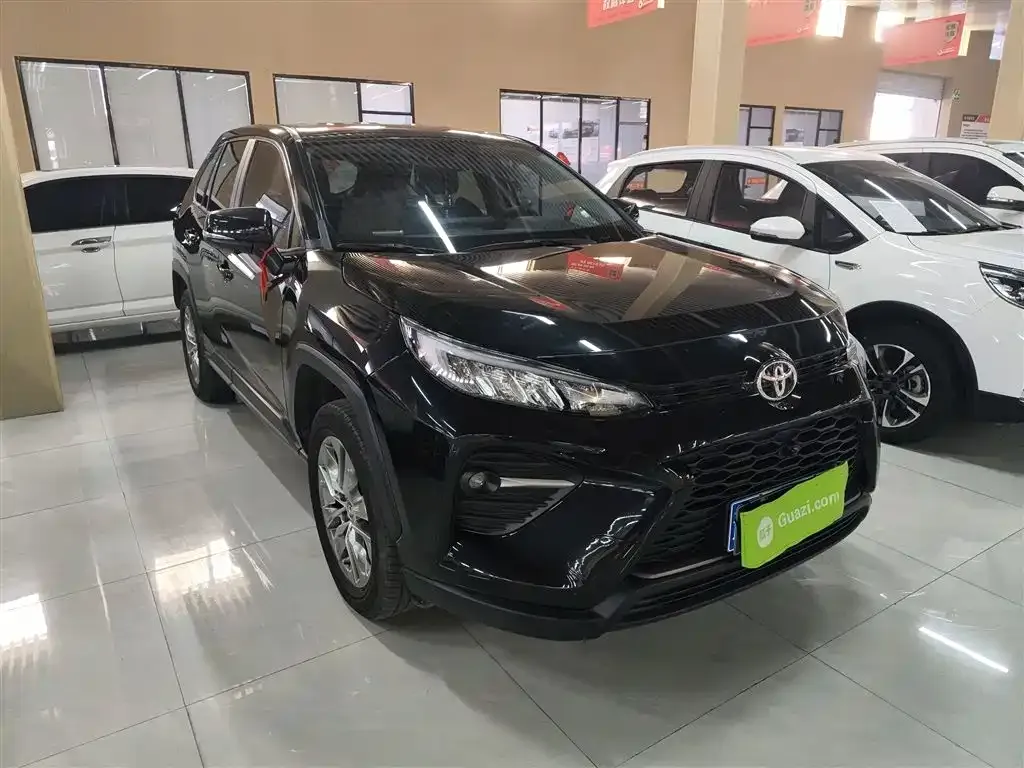 Toyota Wildlander — фото 10