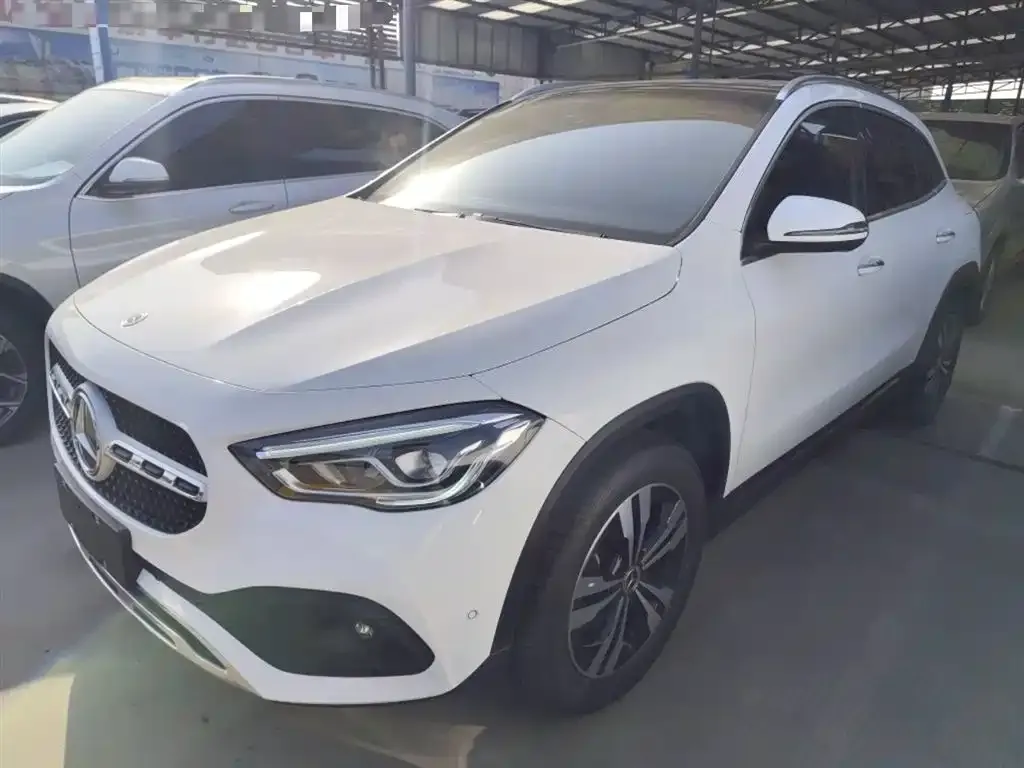 Mercedes-Benz GLA — фото 5