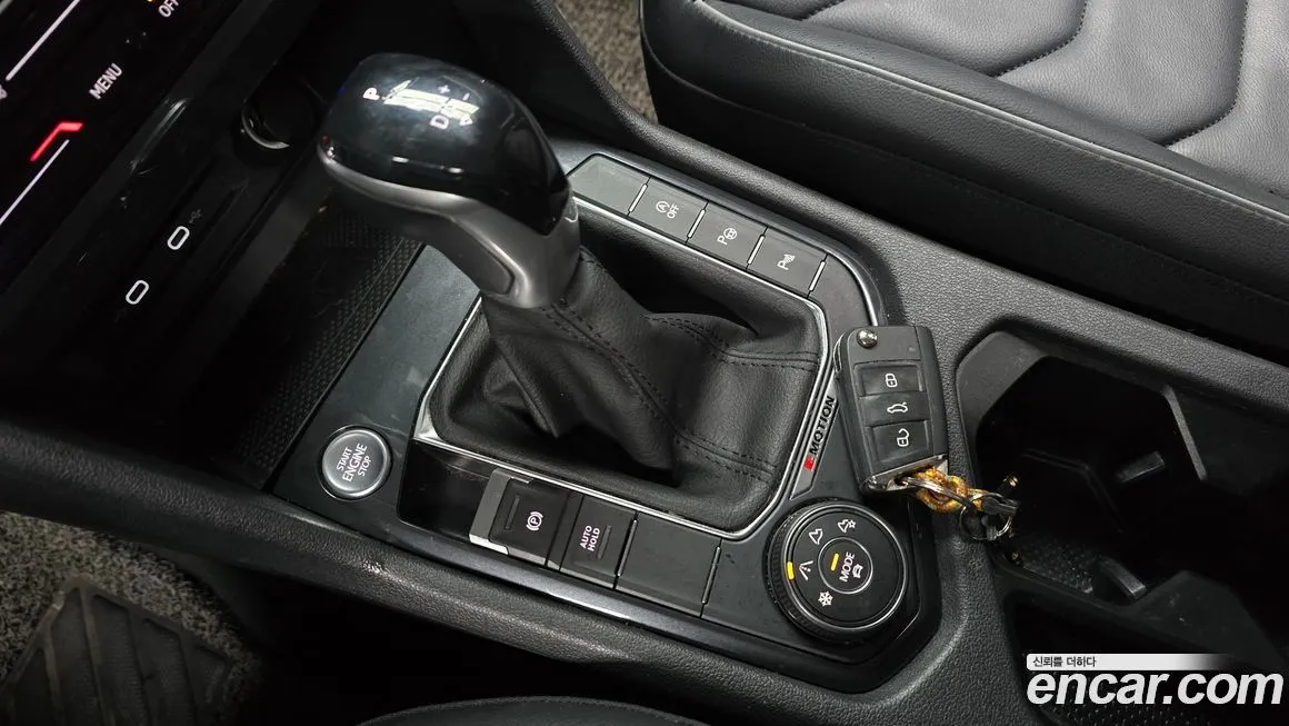 Volkswagen Tiguan — фото 7