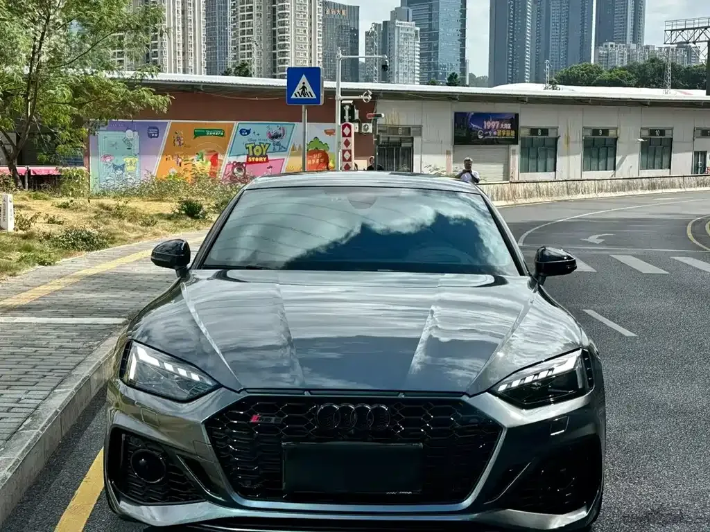 Audi RS 5 — фото 1