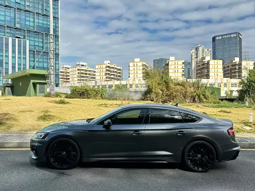 Audi RS 5 — фото 8