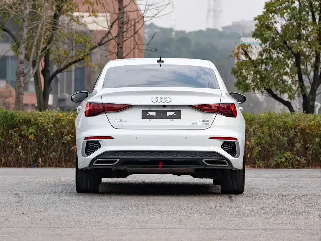 Audi A3 — фото 6