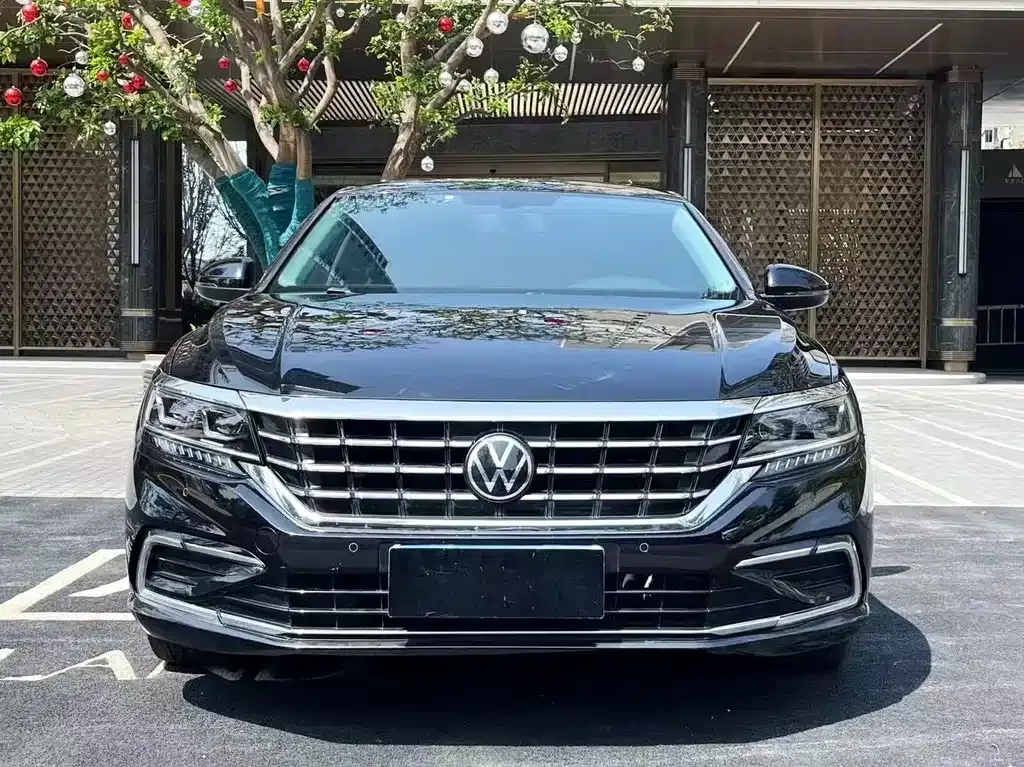 Volkswagen Passat — фото 4
